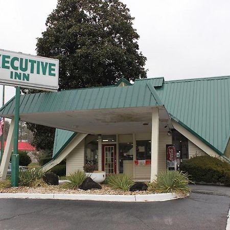 Executive Inn - Knoxville Kültér fotó